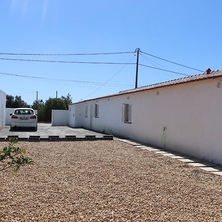 Casa Do Trevo Hotel Foros do Locario ภายนอก รูปภาพ