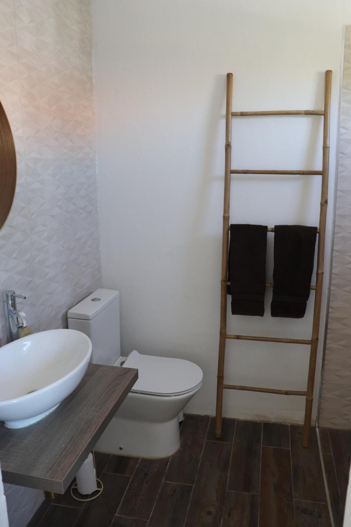 Casa Do Trevo Hotel Foros do Locario ภายนอก รูปภาพ